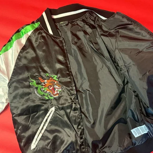 Vintage-Style Unisex Embroidered Tiger Bomber Jacket by Game Theory - Picture 9 of 12